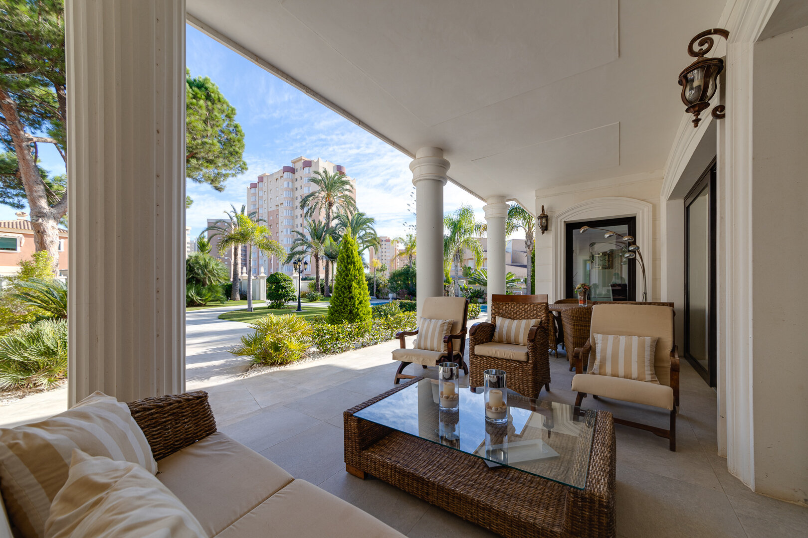 Klassieke luxe villa met 5 slaapkamers en moderne constructie - Campoamor