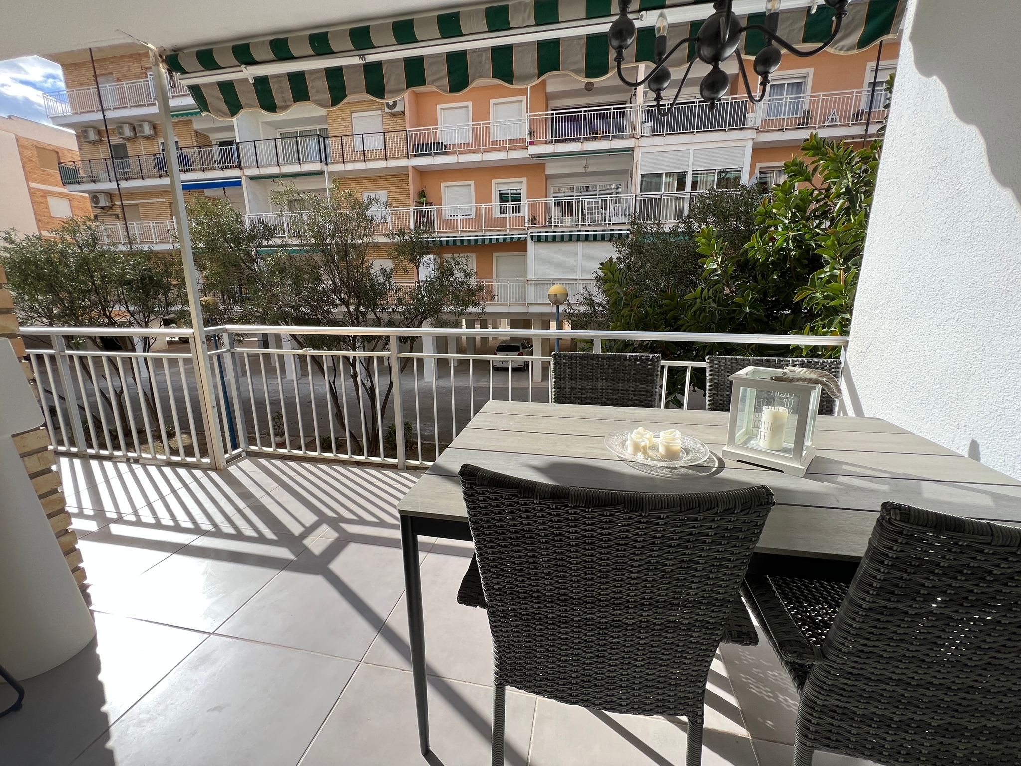 PUNTA PRIMA 2 BED APARTMENT ONLY 50 METERS FROM THE BEACH